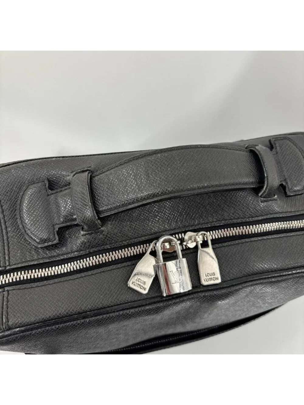 Louis Vuitton Taiga Sirius a Dos PM Black Backpack